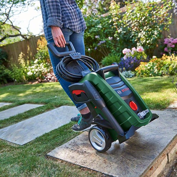 Bosch Universal Aquatak 125 Bar 1500W Electric High Pressure Washer - Image 4