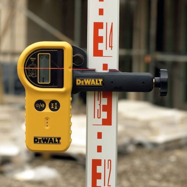 Rotary Laser Level - Red Model No: DE0772-XJ - Image 2