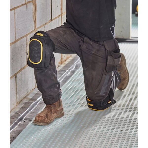 Soft Flooring Knee Pads Model No: FMST82962-1 - Image 3